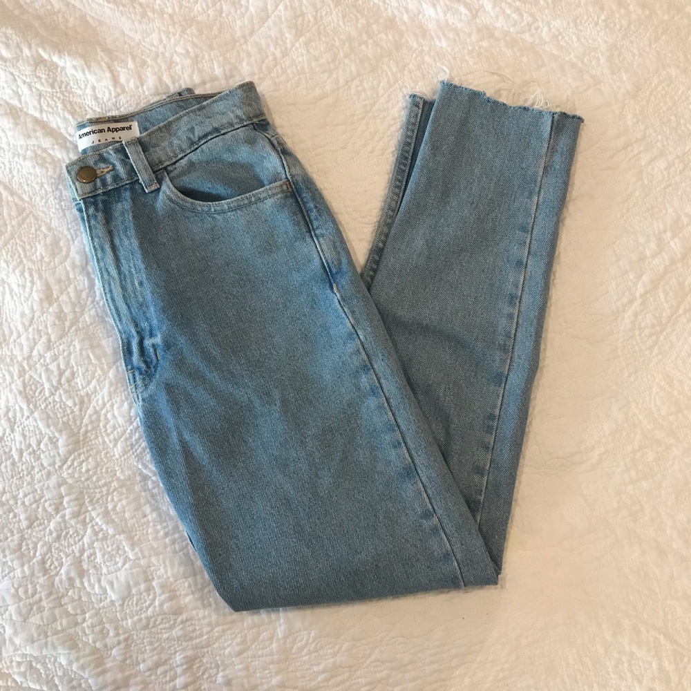 American Apparel High-Waisted Jeans 26